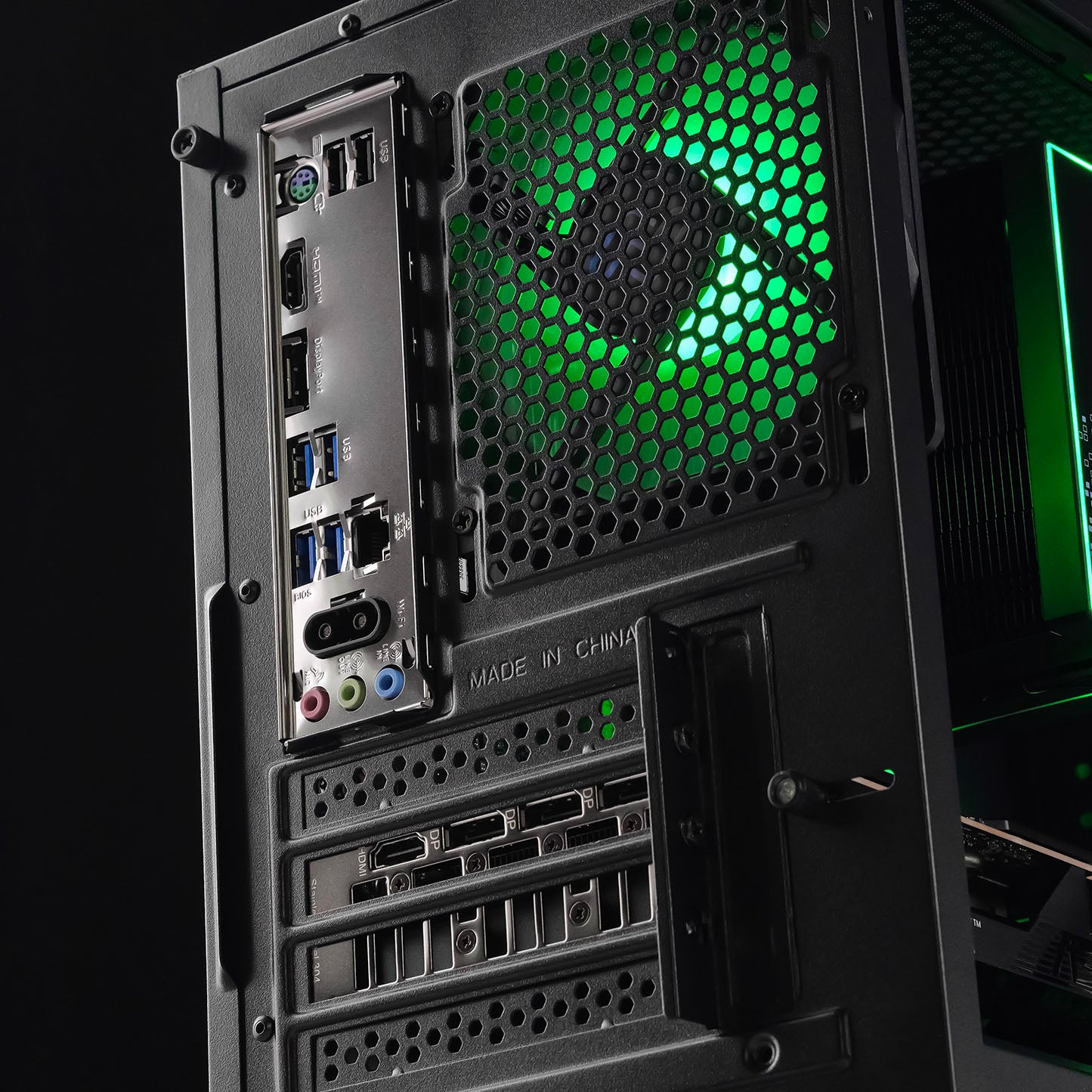 ZENITH: RYZEN 5 5600 | RTX 5050