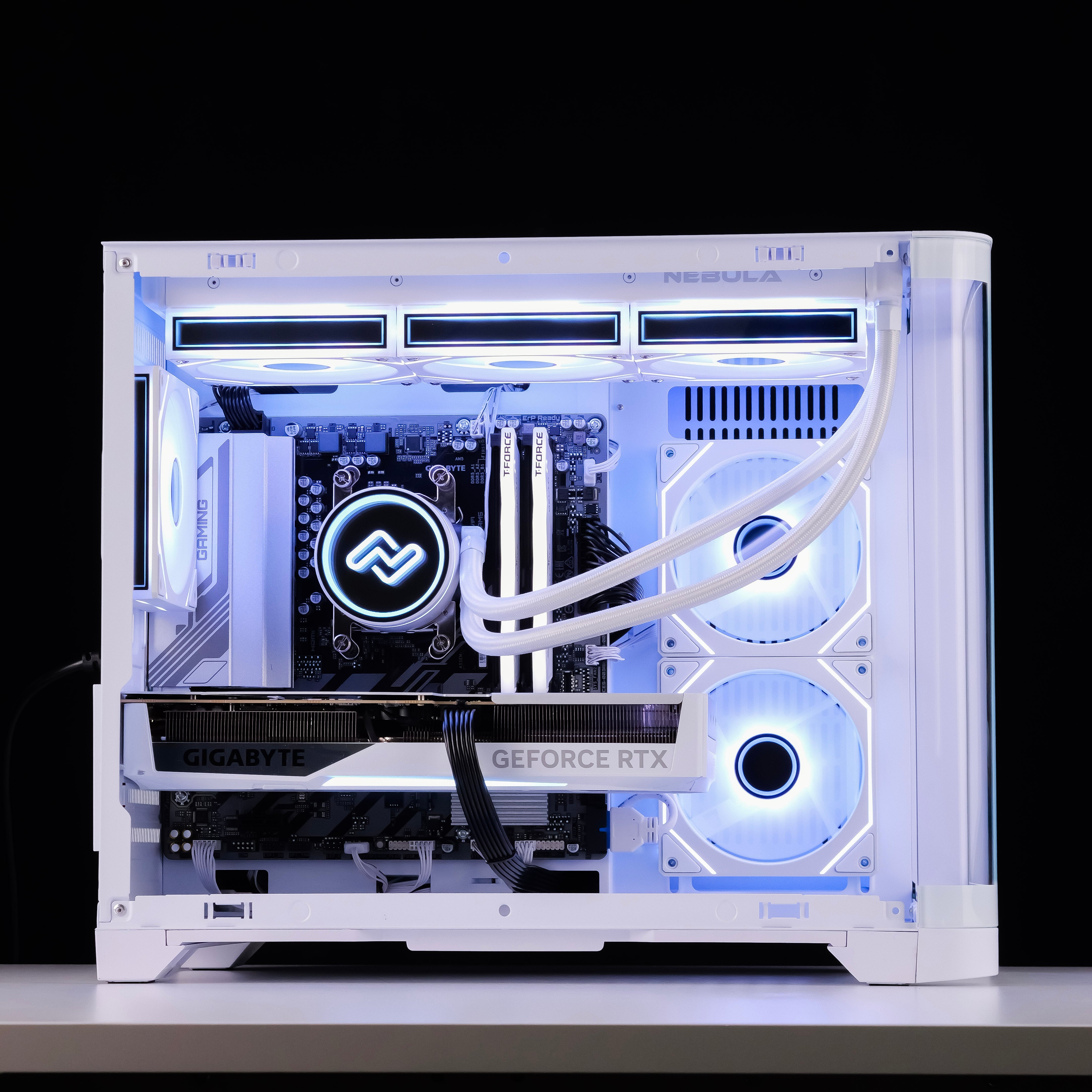 FROST ANGEL: RYZEN 7 7700 | RTX 5070 Ti