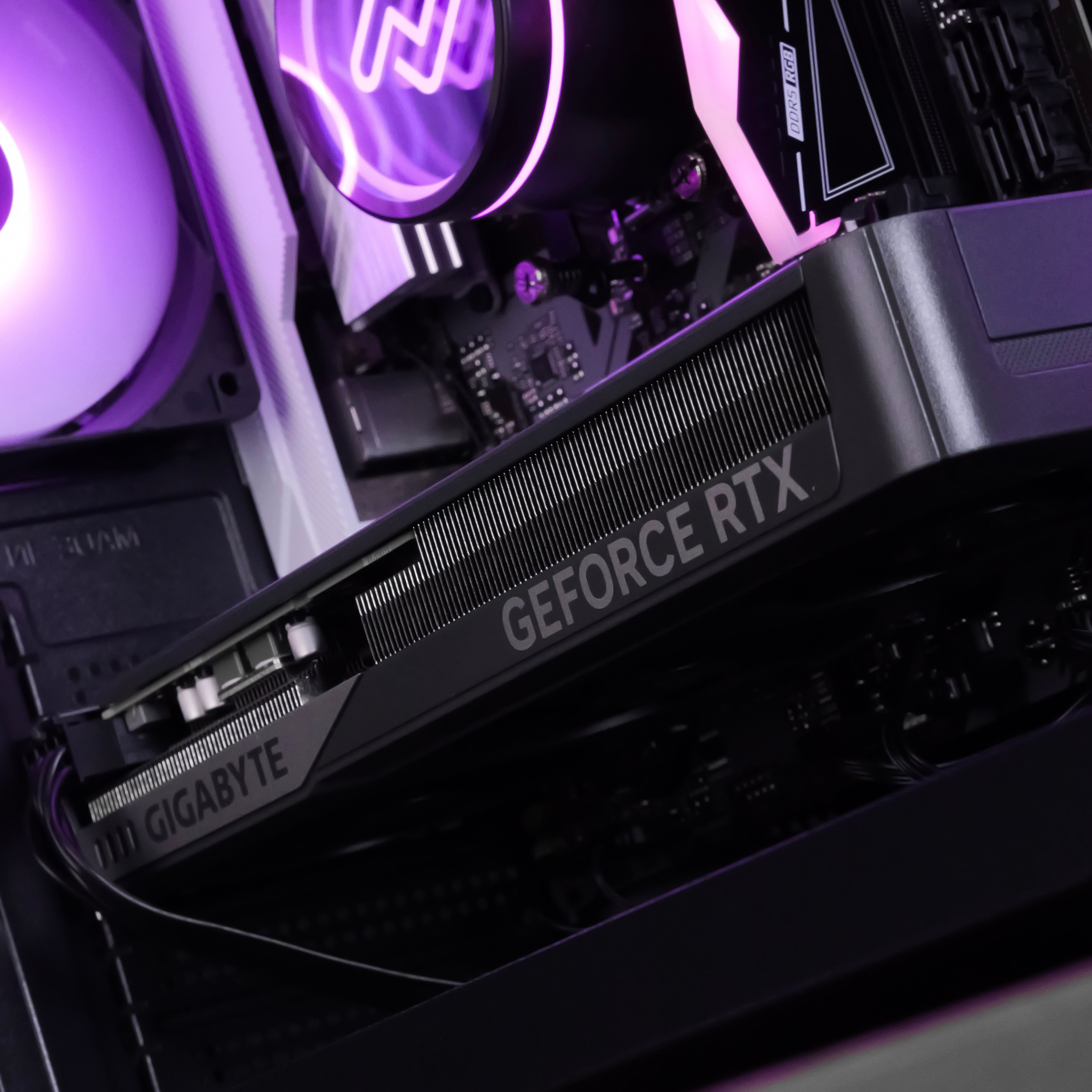 ORBIT: RYZEN 5 7500F | RTX 5060