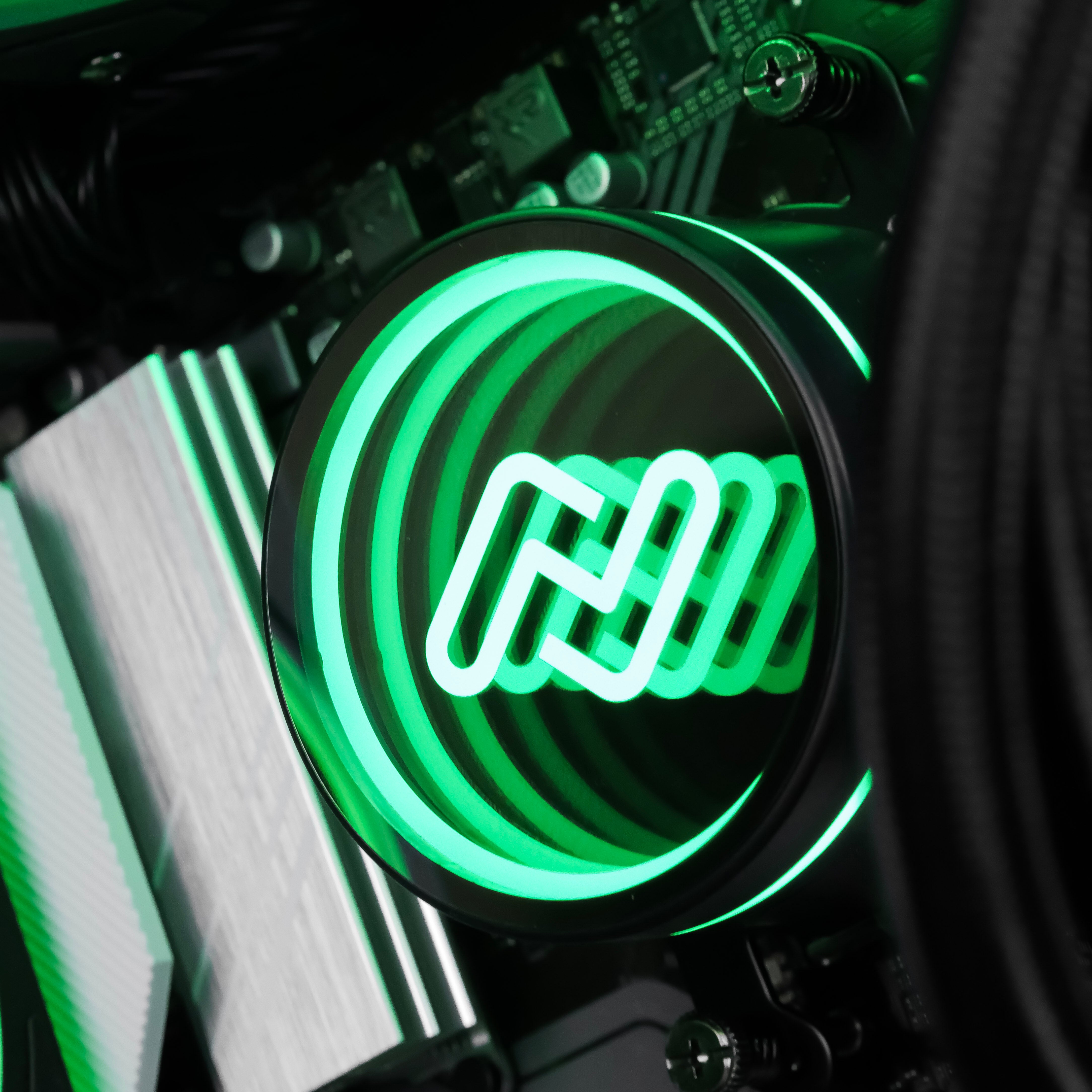 DARK FORGE: RYZEN 5 7500F | RTX 5050