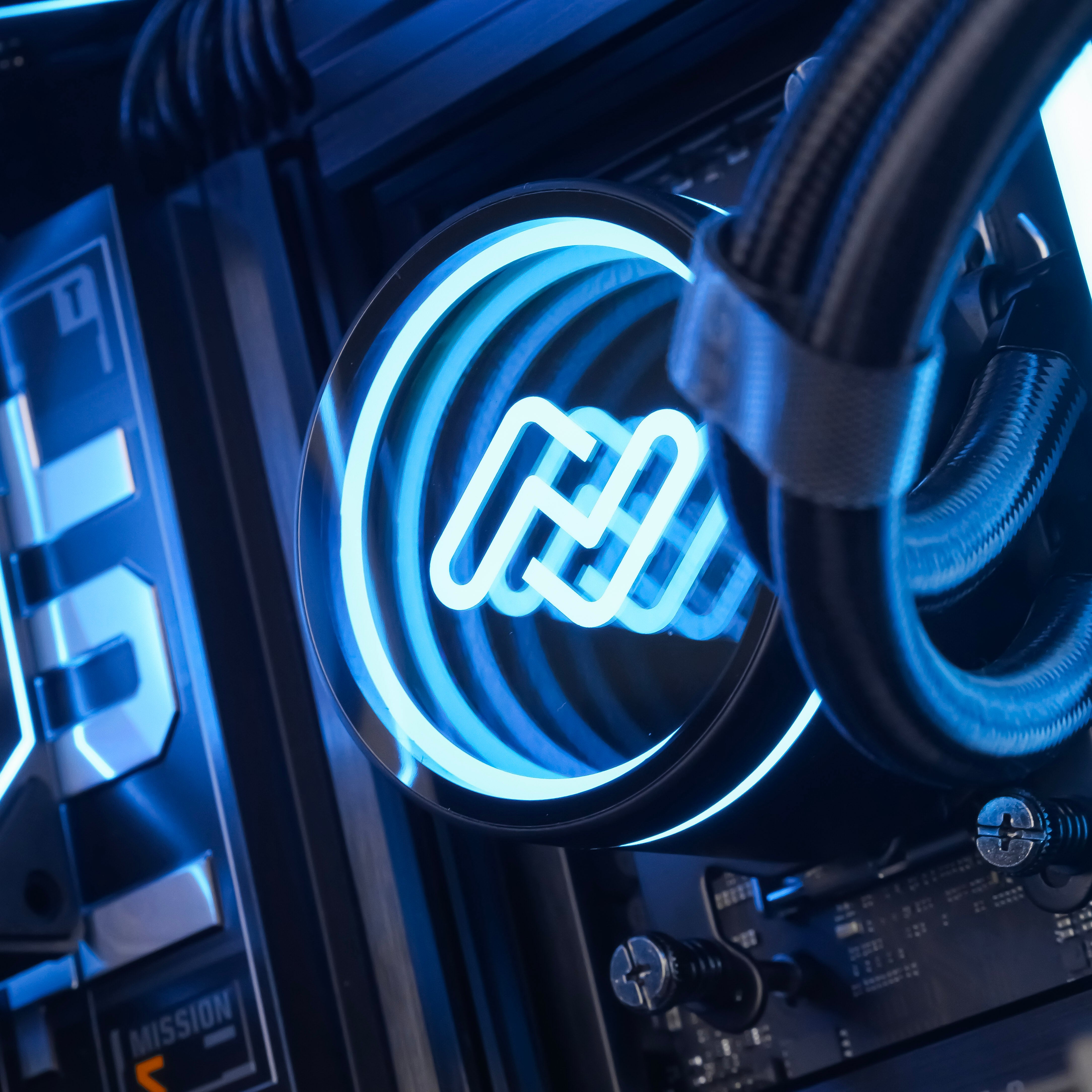 IRON BEAST: RYZEN 7 9850X3D | RX 9070 XT