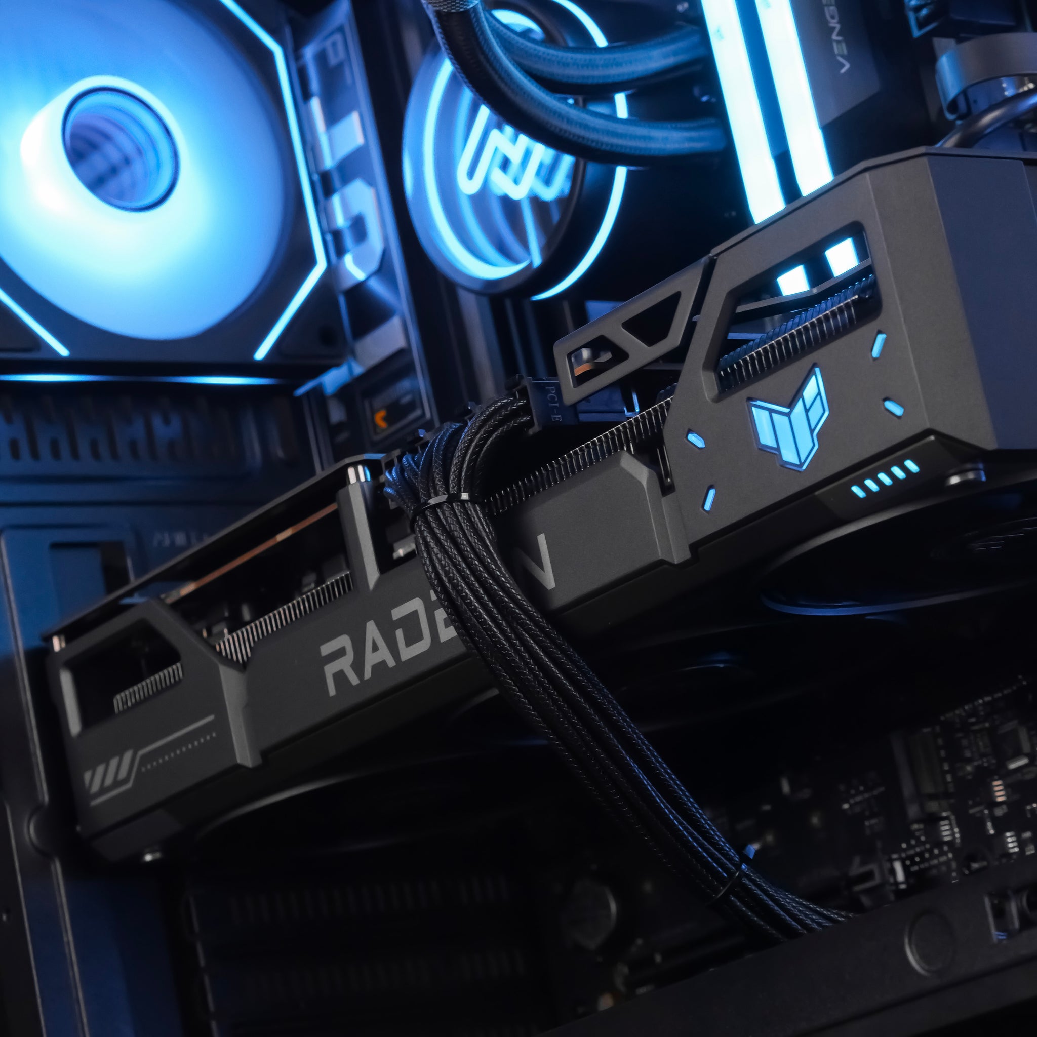 IRON BEAST: RYZEN 7 9850X3D | RX 9070 XT