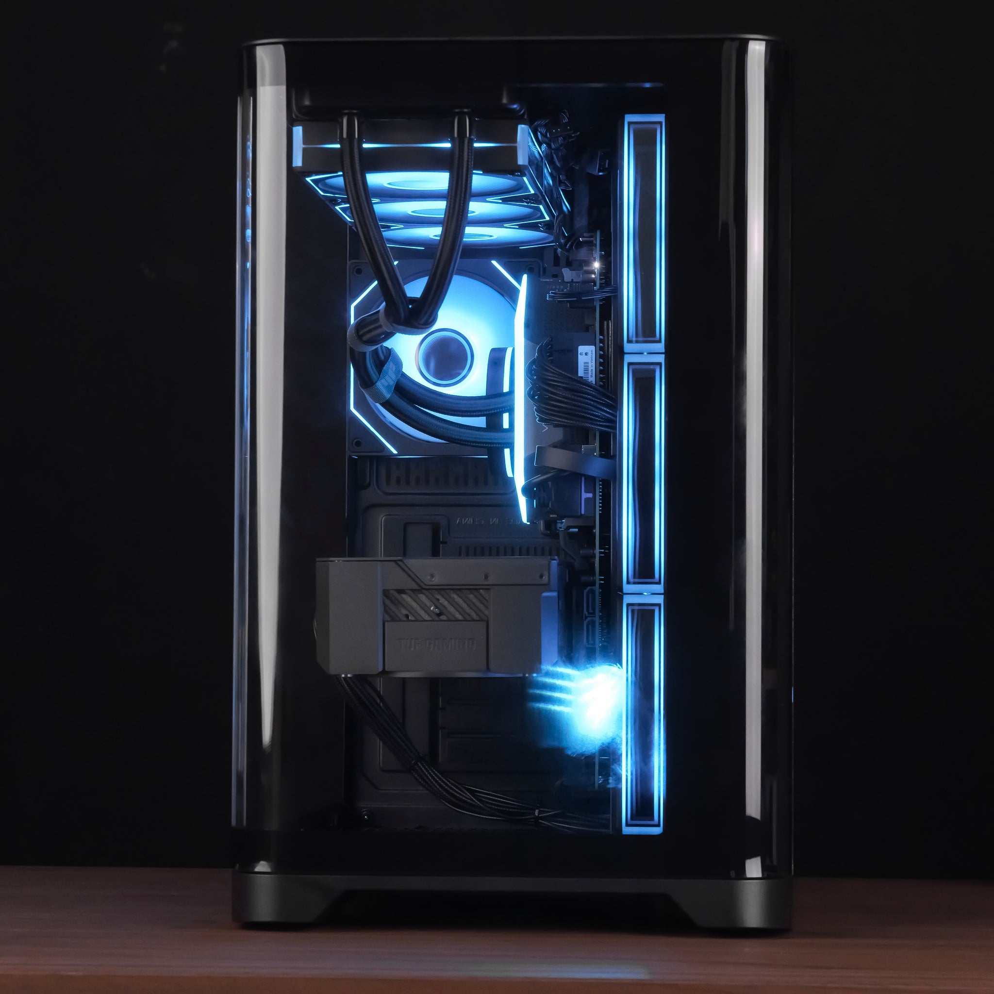 IRON BEAST: RYZEN 7 9850X3D | RX 9070 XT