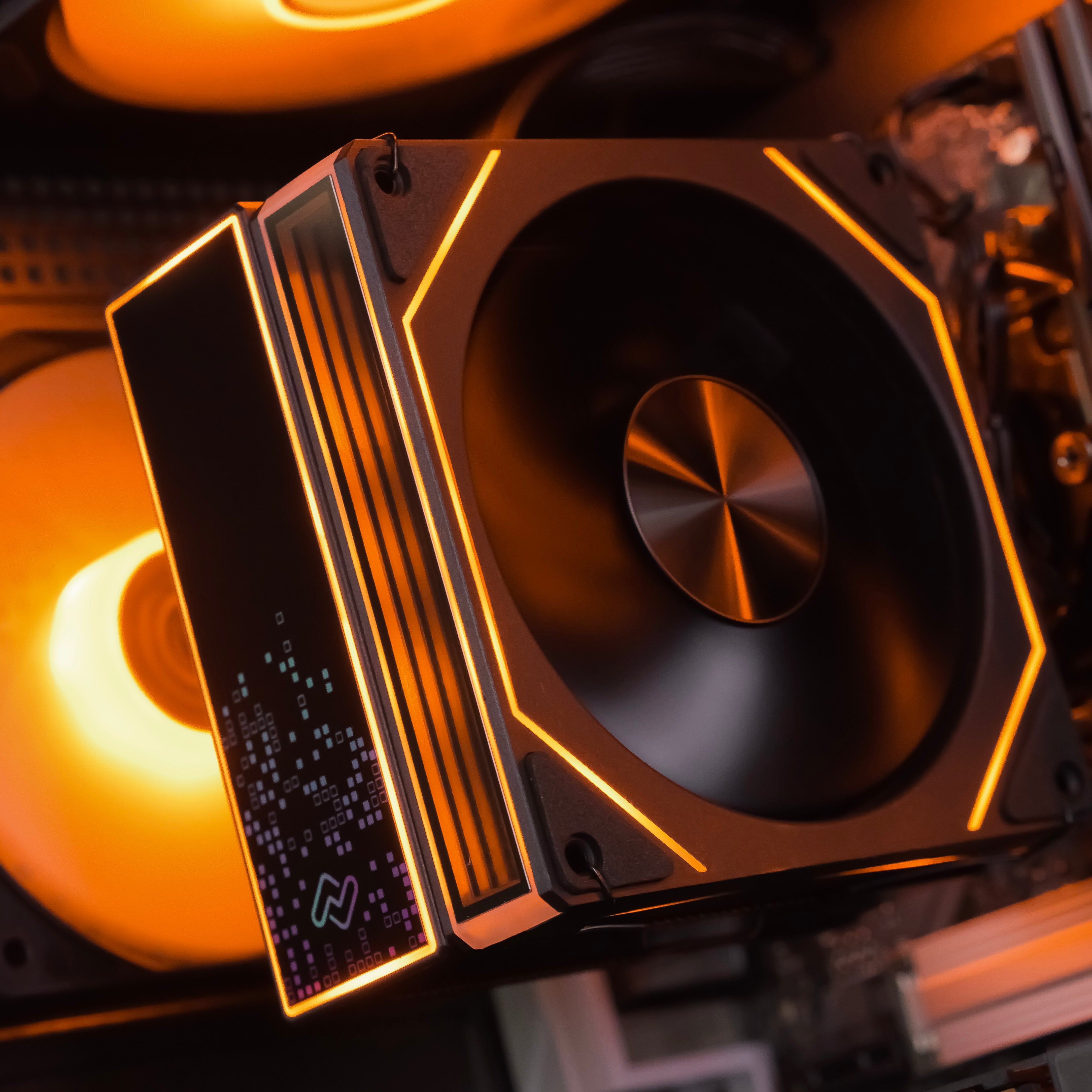 ECHO: RYZEN 5 7500F | RX 9070