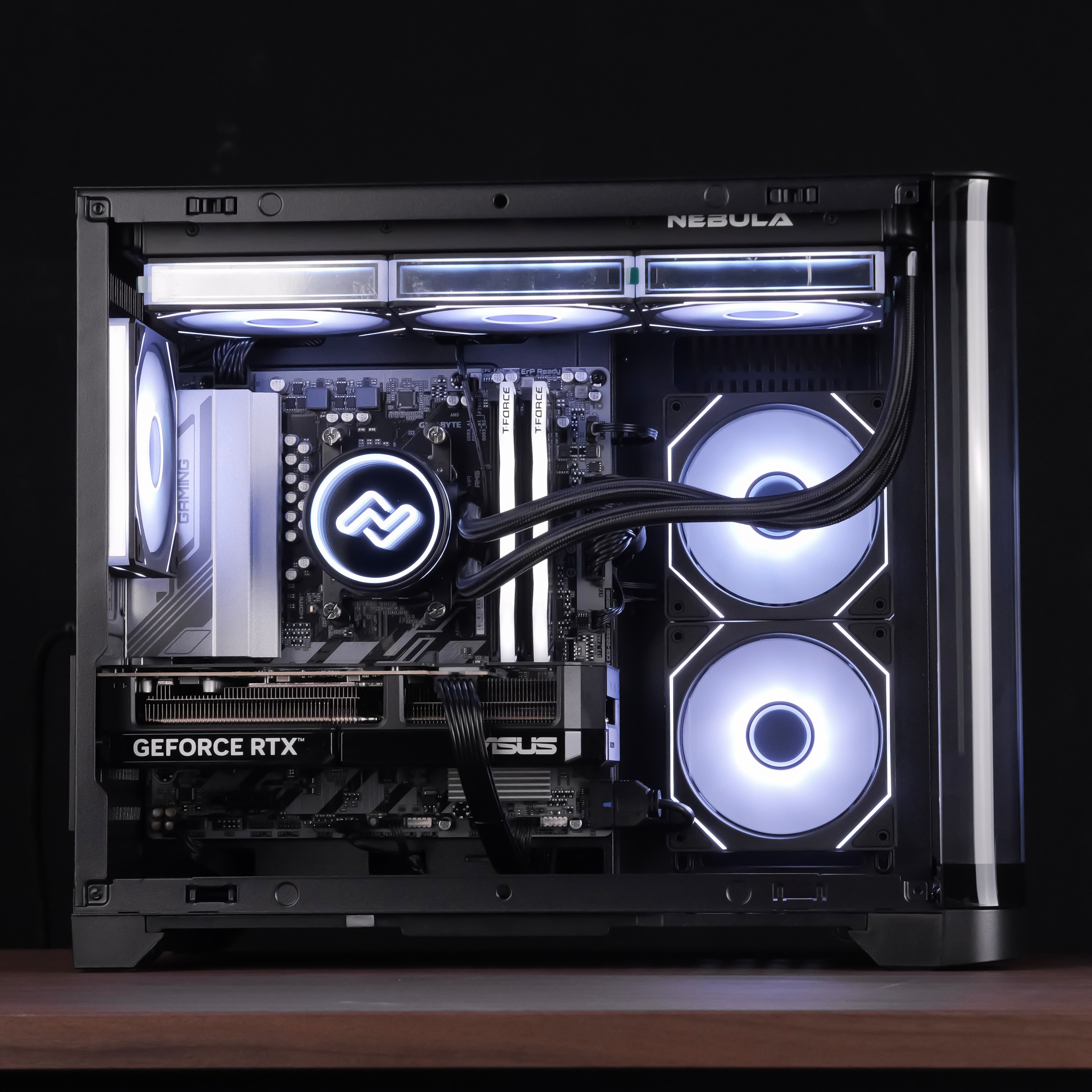 DARK SPECTRE: RYZEN 5 7500F | RTX 5070