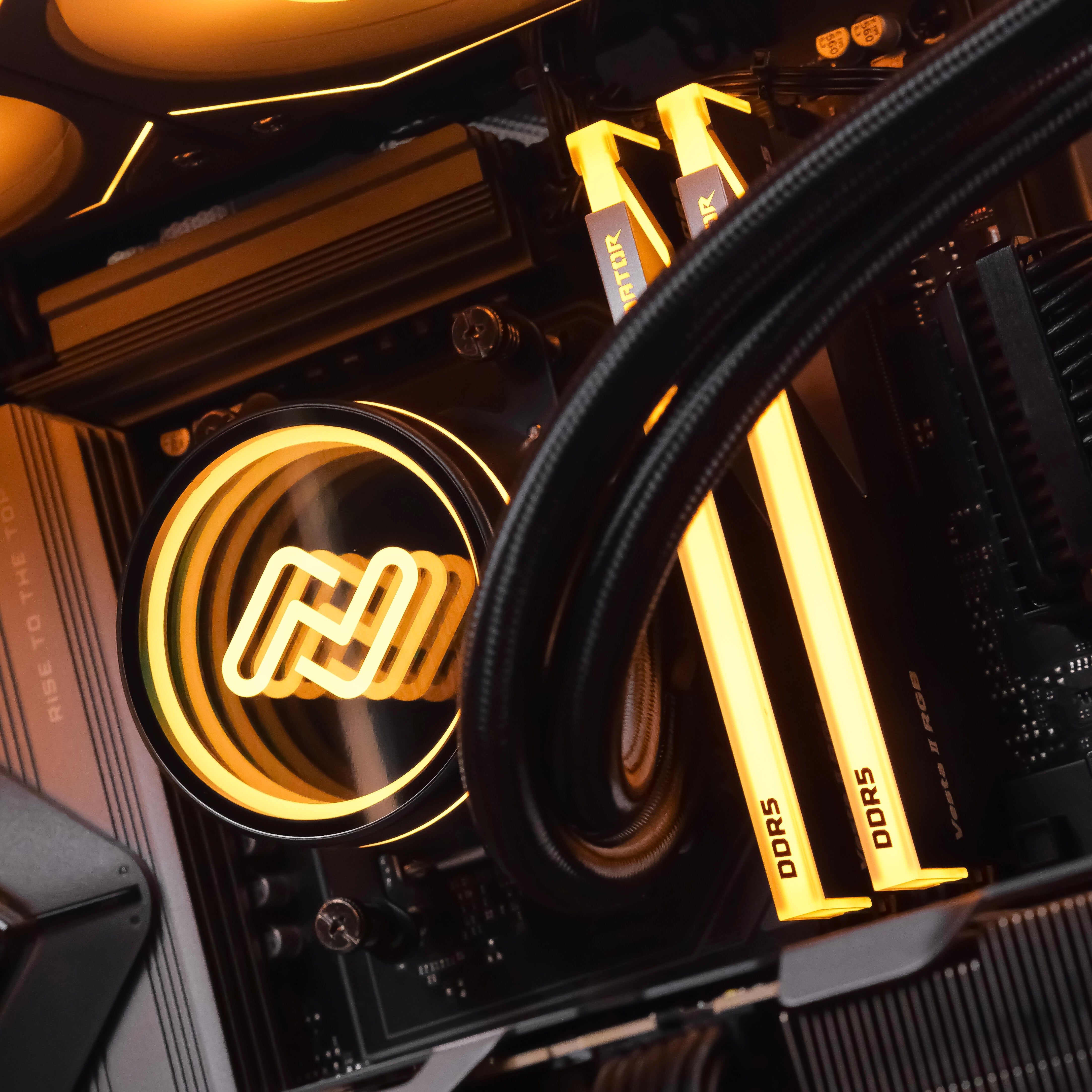 CELESTIAL: RYZEN 7 7800X3D | RTX 5090