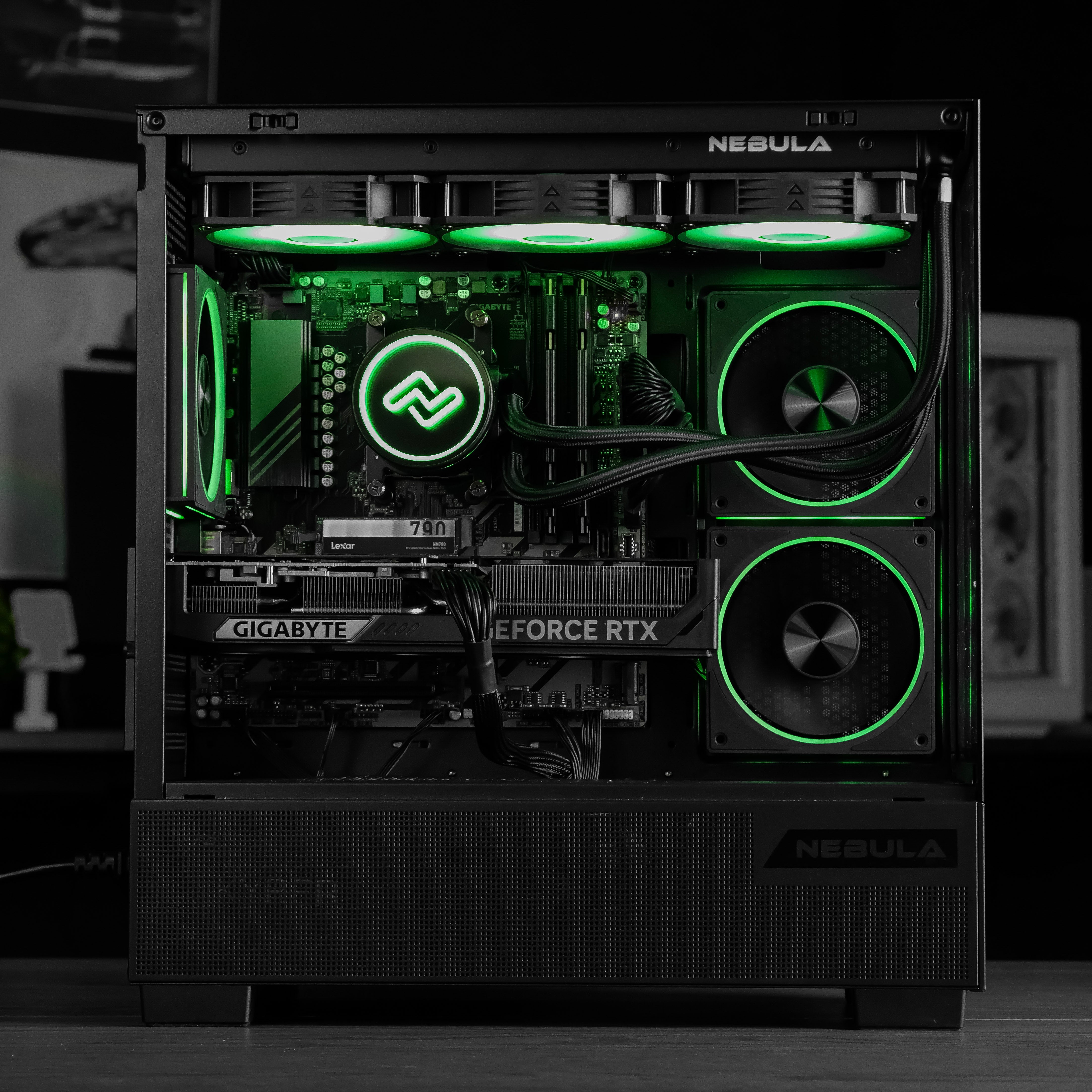 VENGEANCE: RYZEN 7 7800X3D | RTX 5070