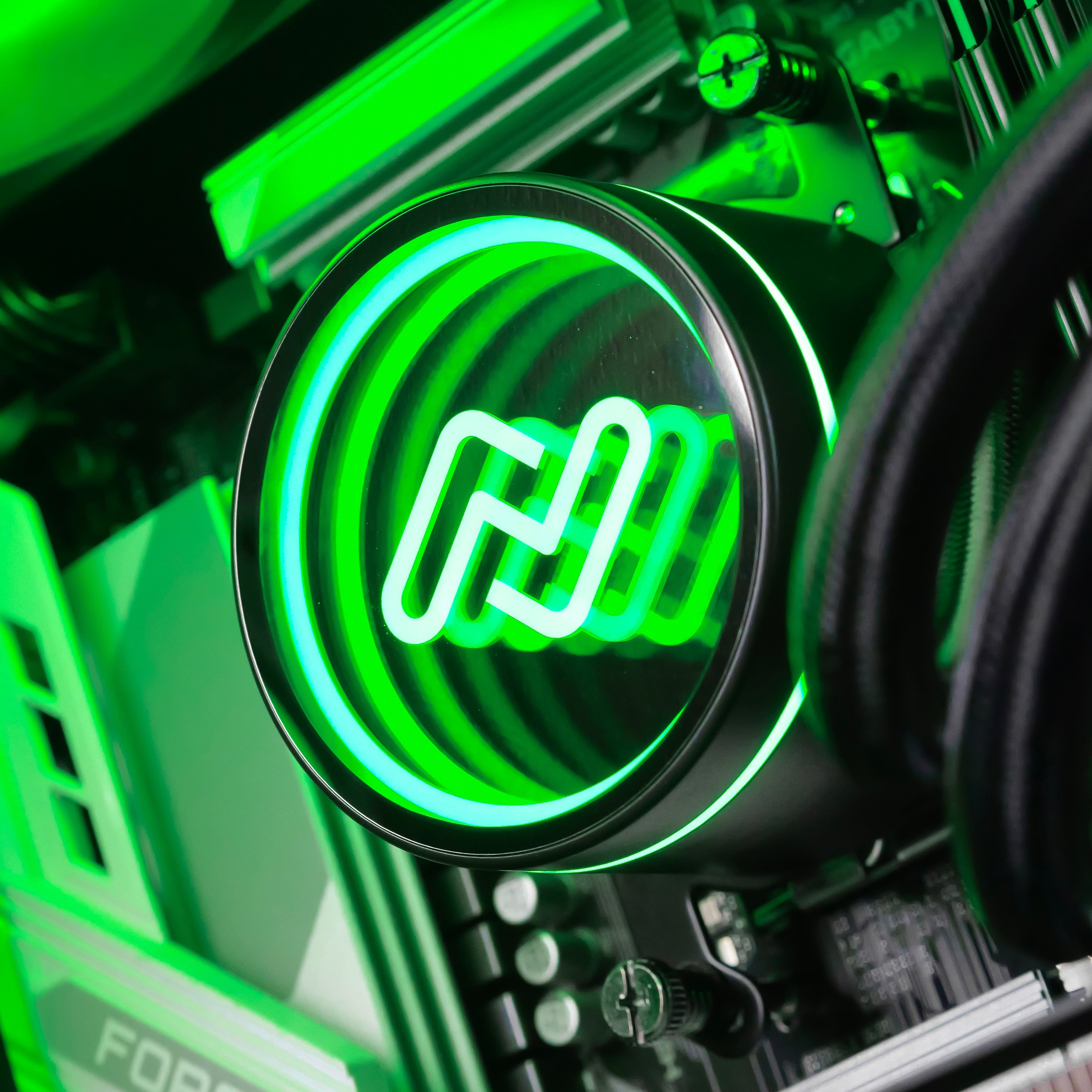 VENGEANCE: RYZEN 7 7800X3D | RTX 5070