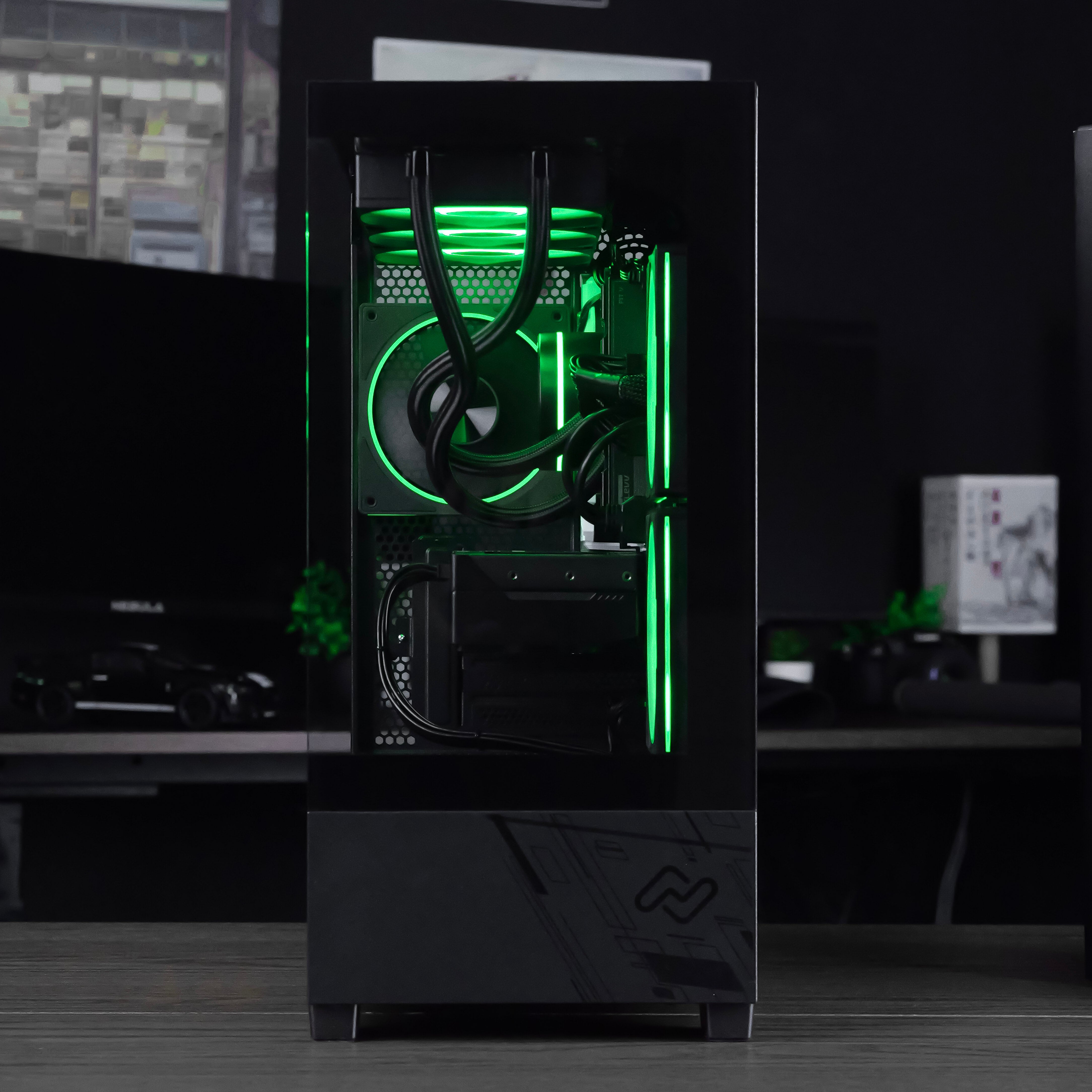 VENGEANCE: RYZEN 7 7800X3D | RTX 5070