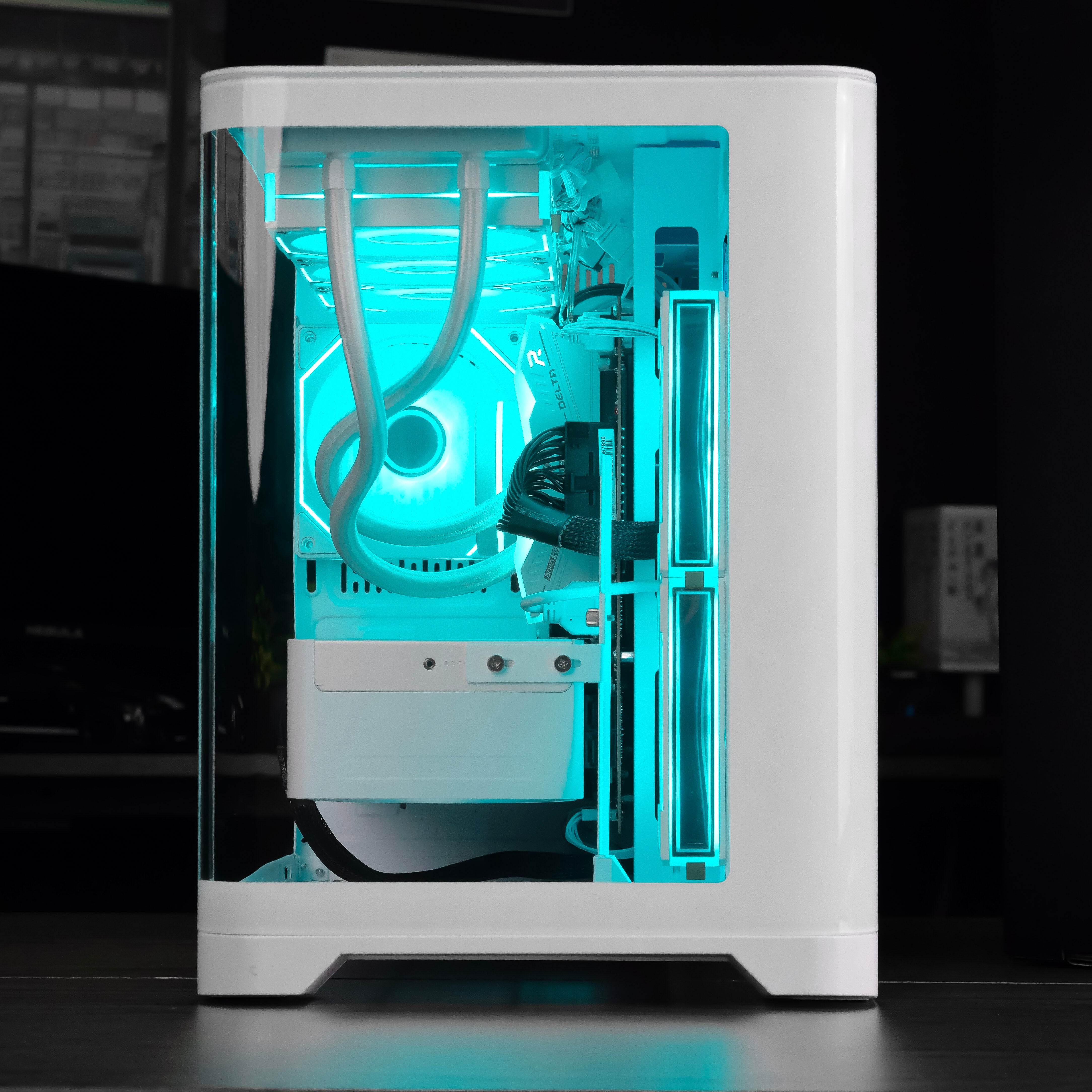 EVEREST: RYZEN 7 7800X3D | RTX 5080