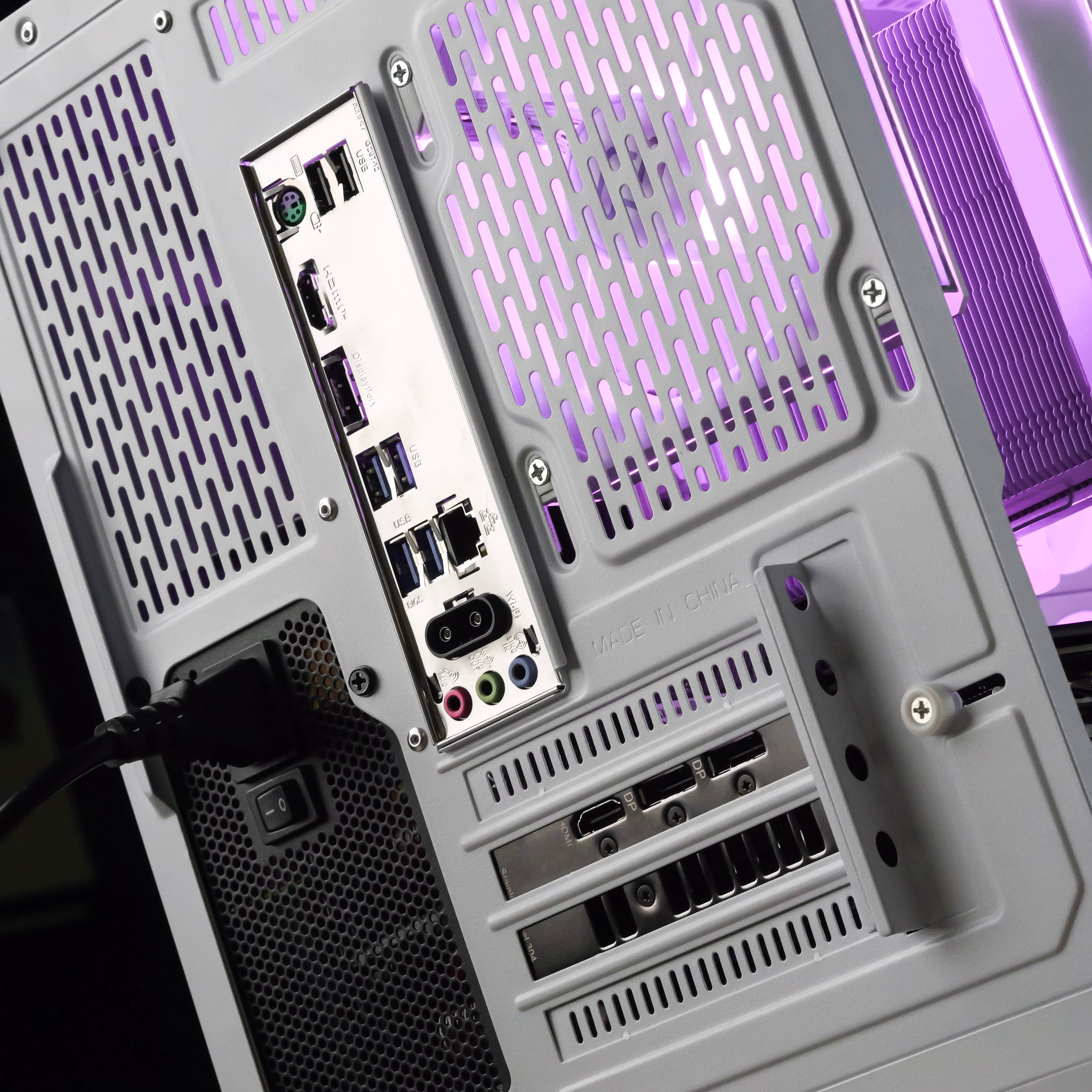 ARCANE PRO: RYZEN 5 5600 | RX 9060 XT
