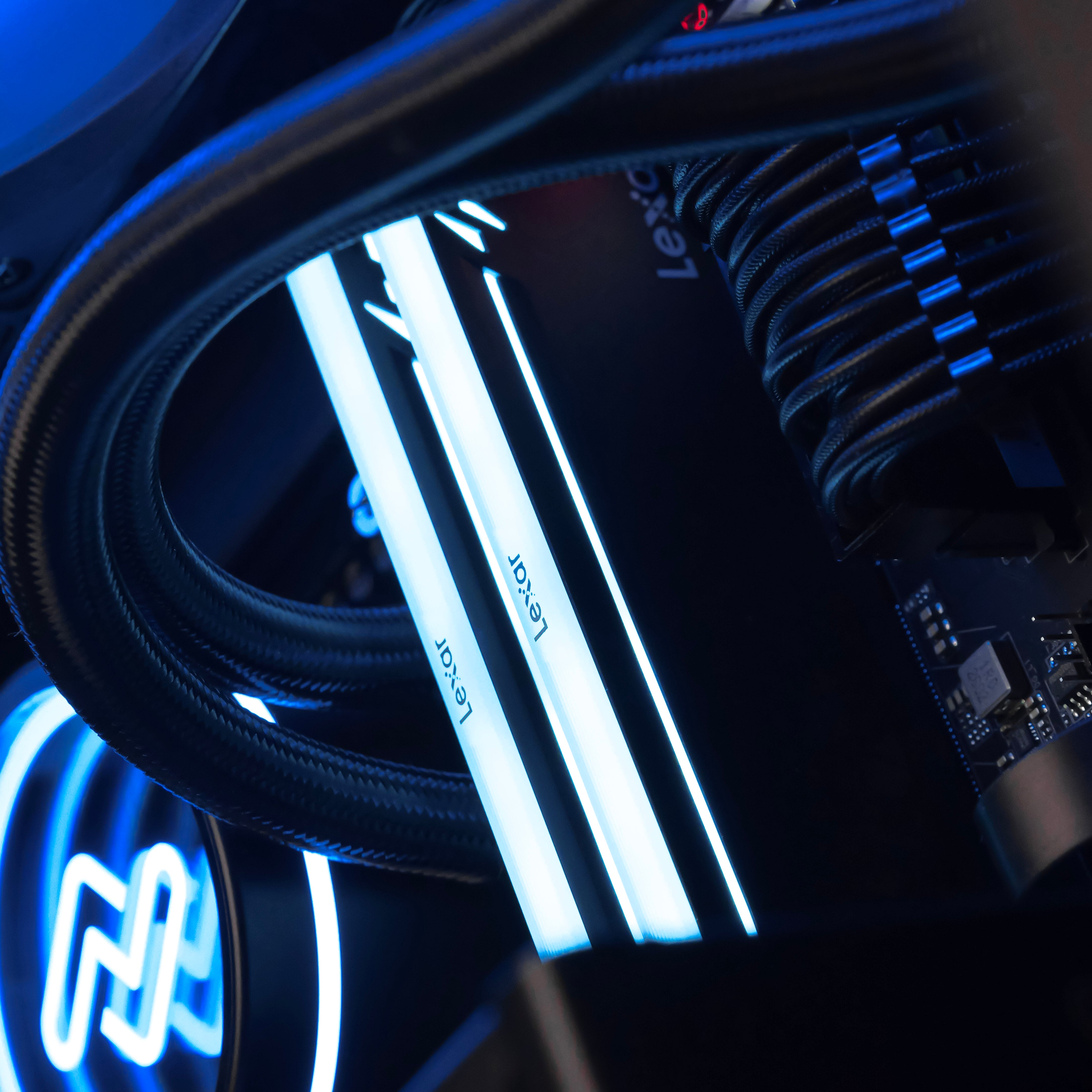 ARTISAN: Intel Core Ultra 7 270K | RTX 5080