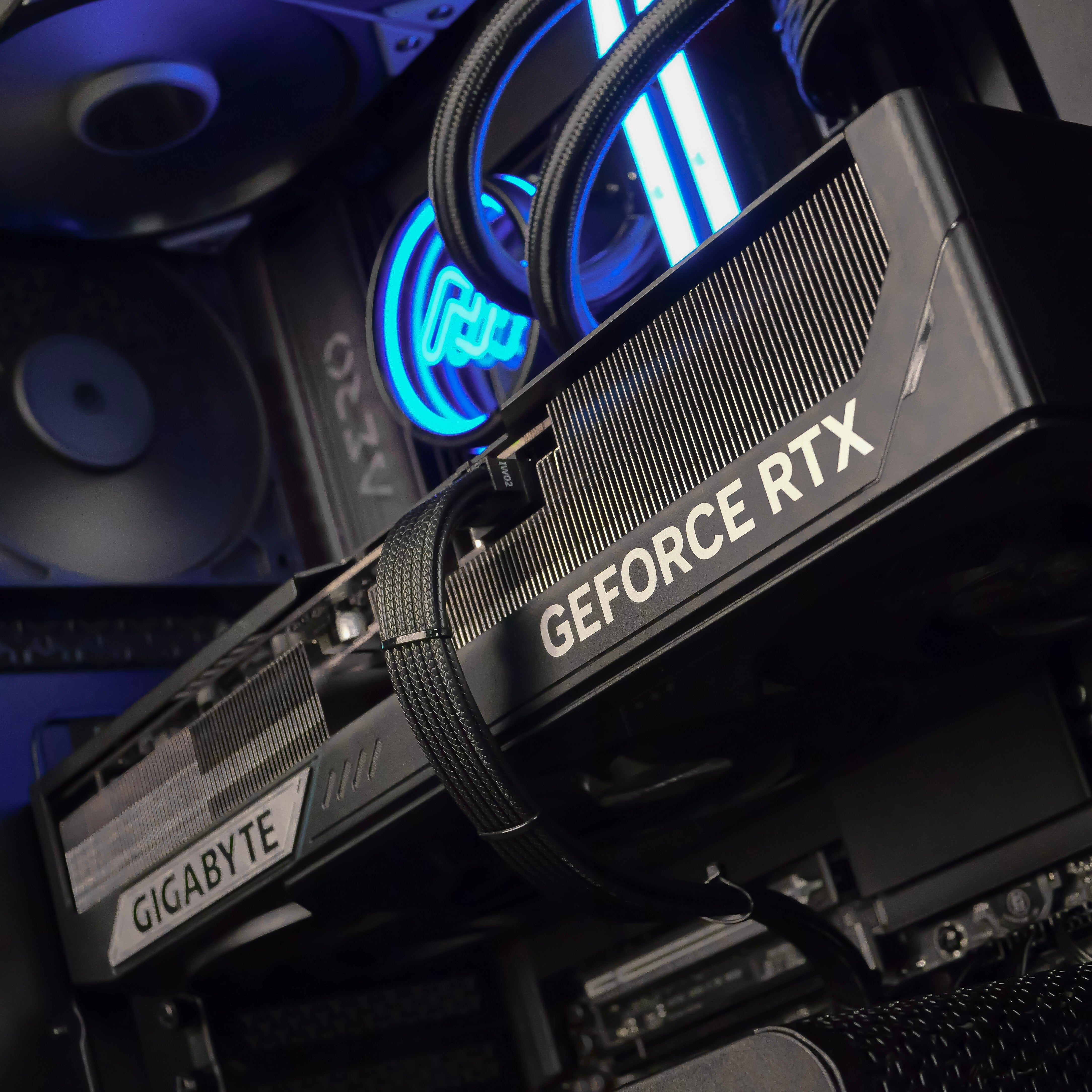 ARTISAN MAX: RYZEN 9 9950X3D | RTX 5090