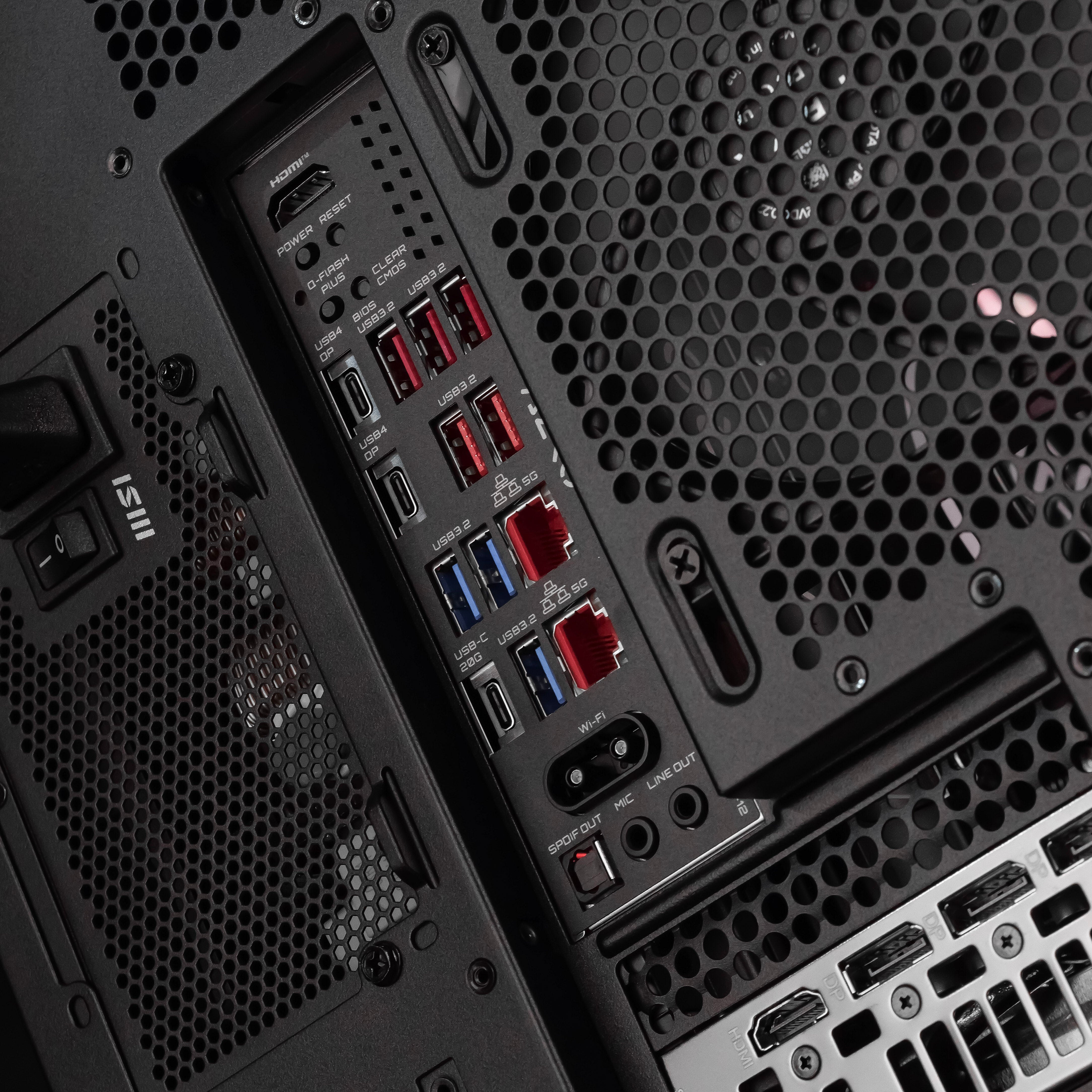 CORE FOCUS: RYZEN 9 9950X3D | 2x RTX 5060 Ti 16GB