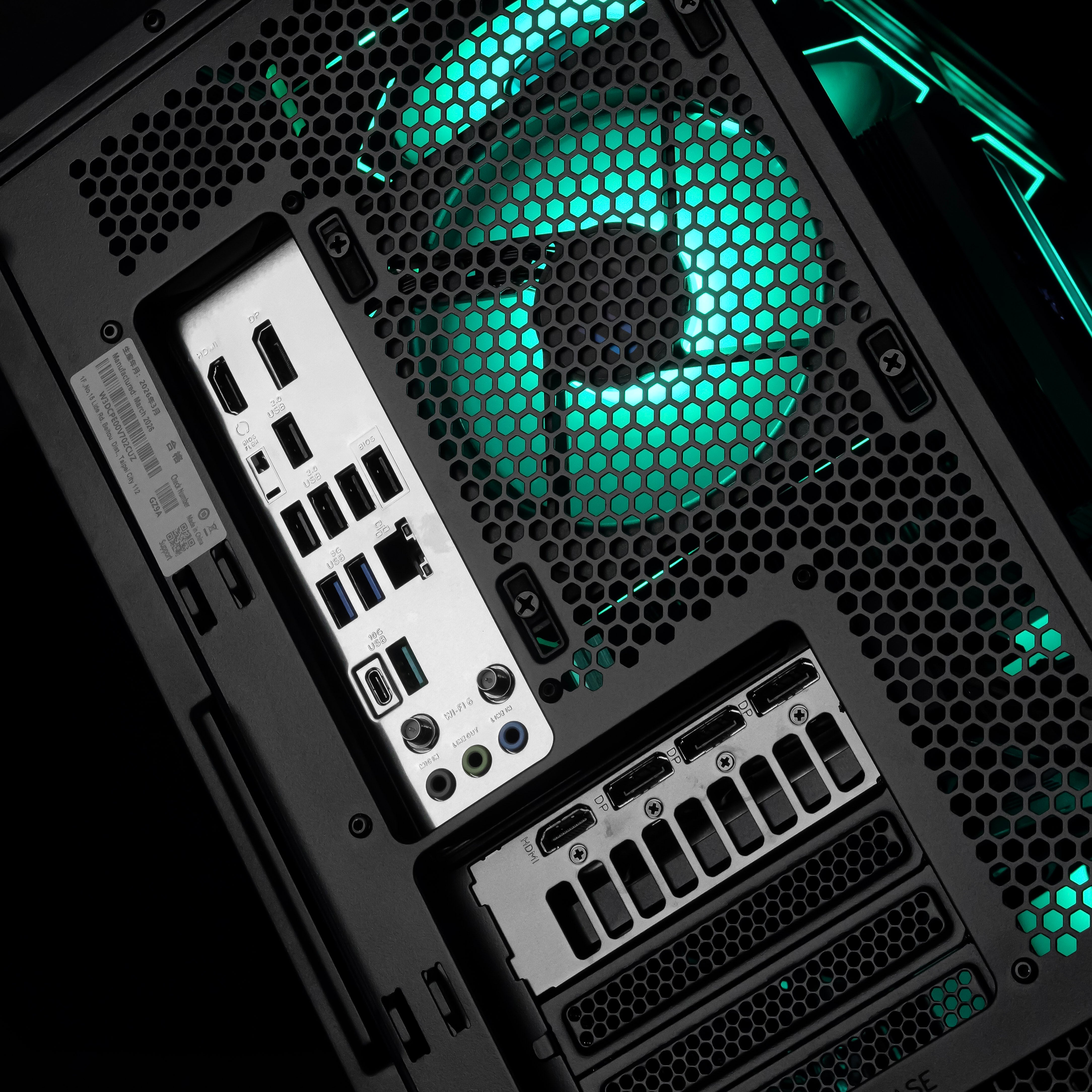 NIGHT FURY: RYZEN 5 7500F | RTX 5060 Ti