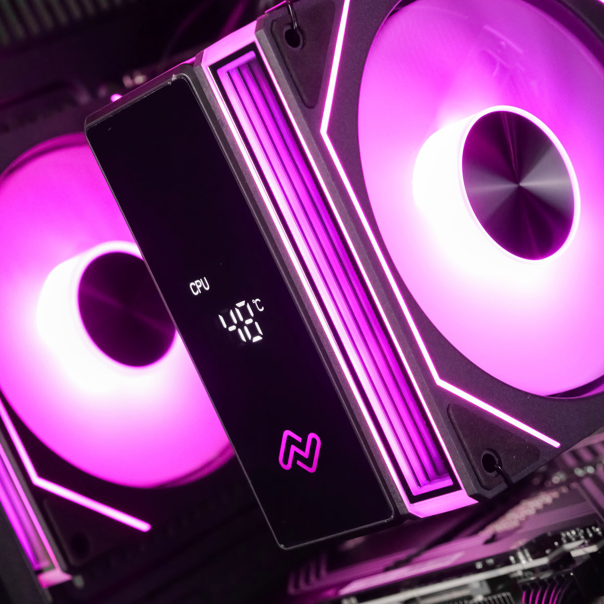 HEXACORE: RYZEN 5 7500F | RTX 5070
