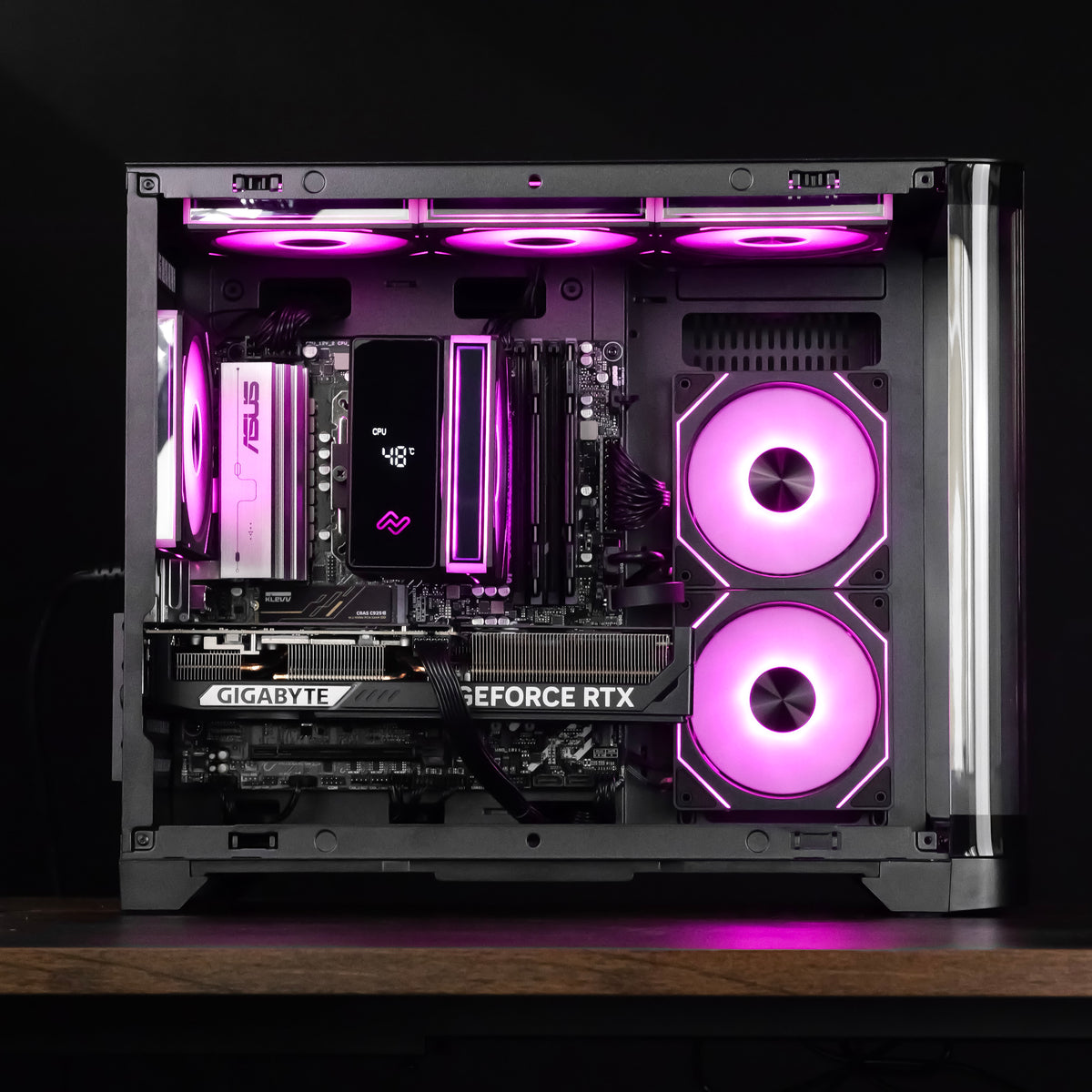 HEXACORE: RYZEN 5 7500F | RTX 5070