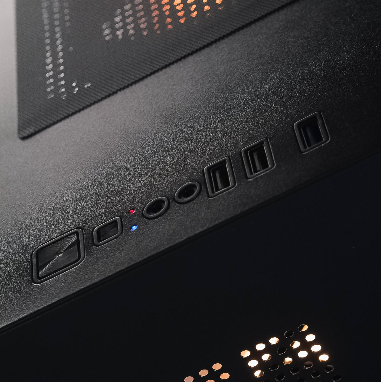 PANTHEUS: RYZEN 5 8400F | RTX 5060