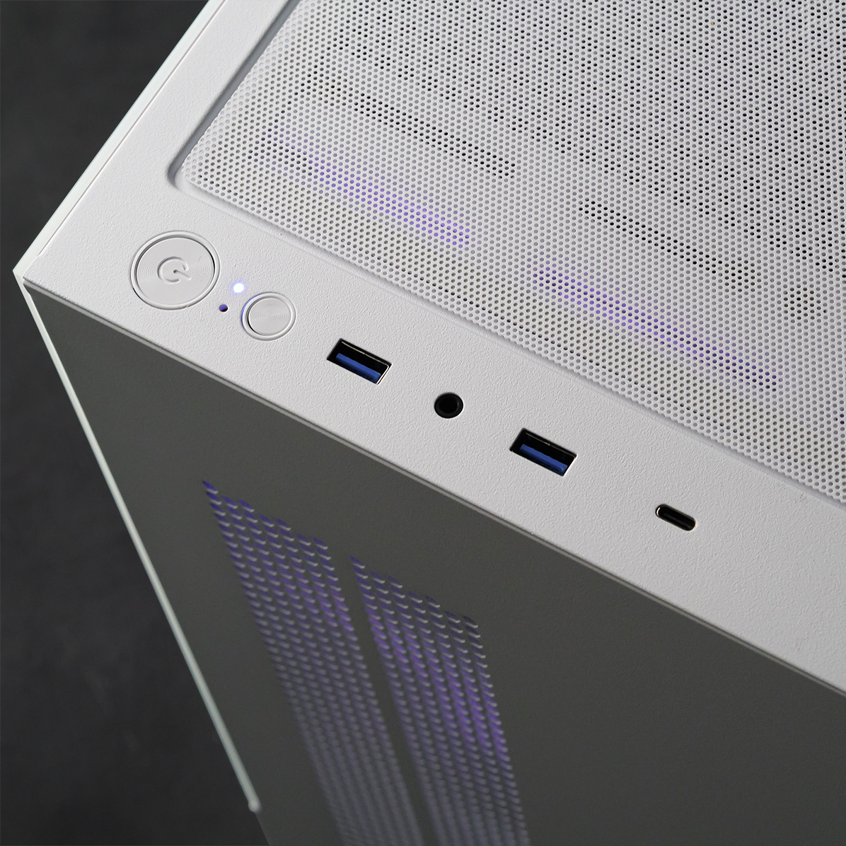REDEMPTION: RYZEN 7 7800X3D | RTX 5070