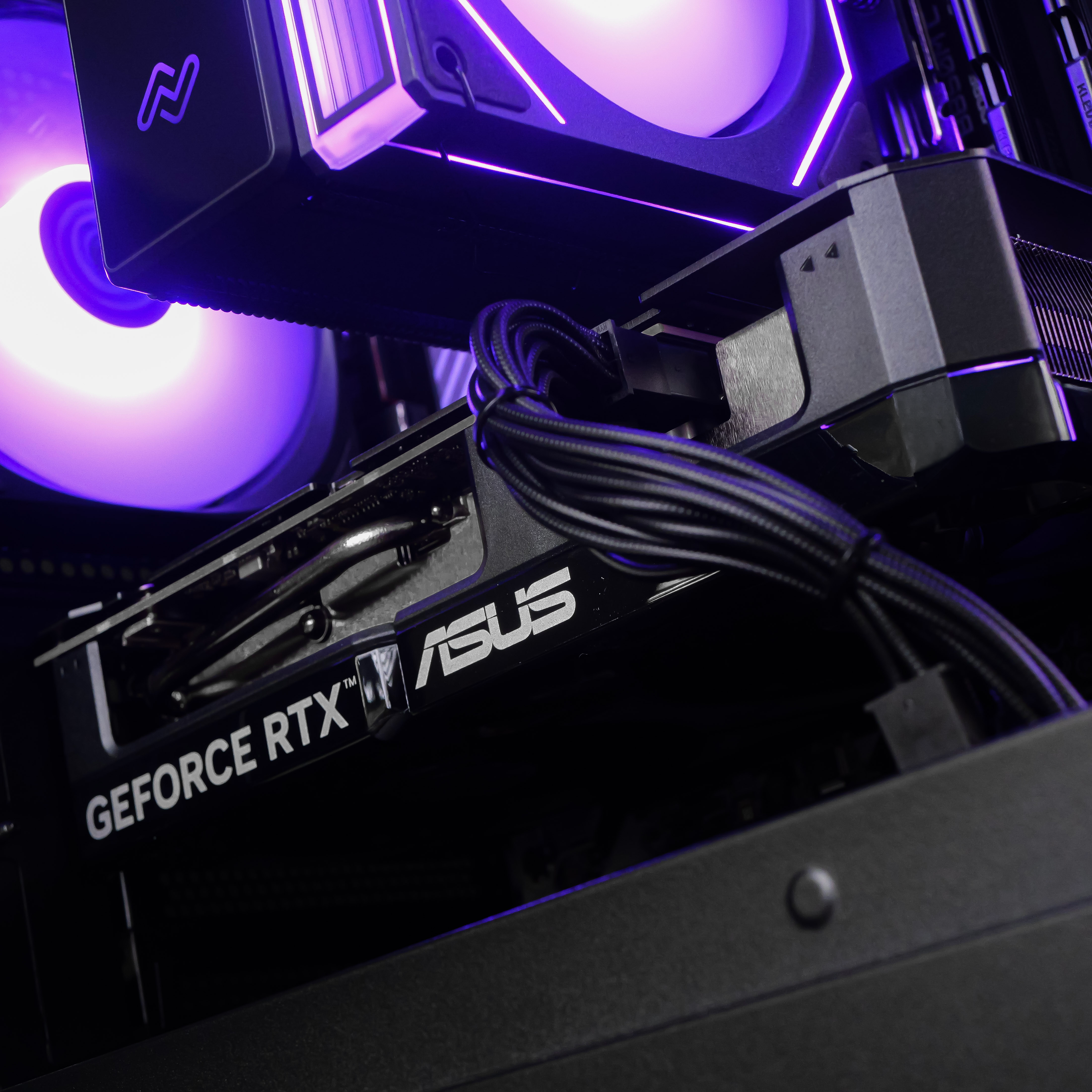 VOID NEXUS: RYZEN 5 7500F | RTX 5060 Ti