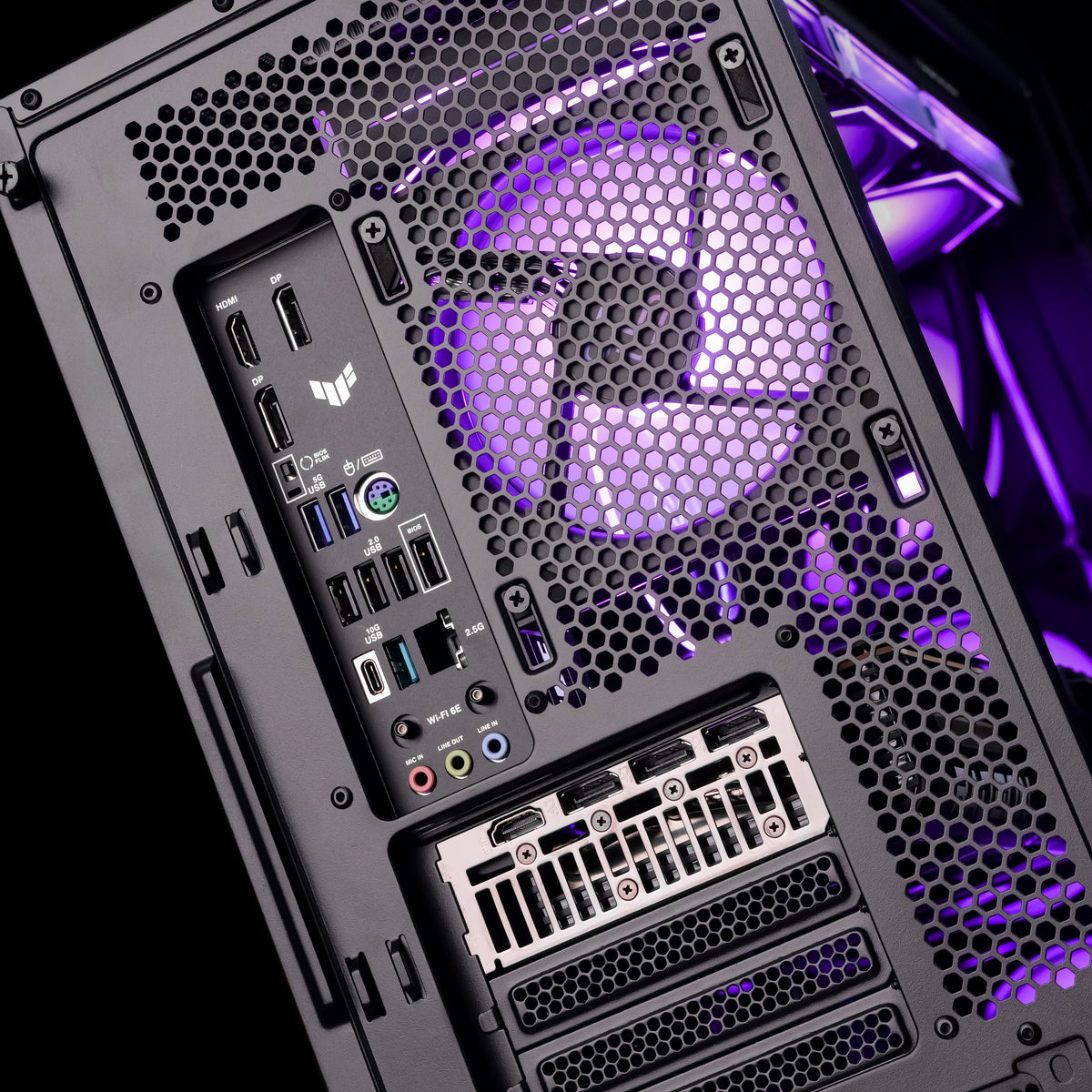 NIGHTBLADE: RYZEN 7 7800X3D | RX 9070 XT